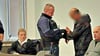 Der Angeklagte vor dem Landgericht in Dessau. Er soll in Zerbst einen Arbeitskollegen erstochen haben. 