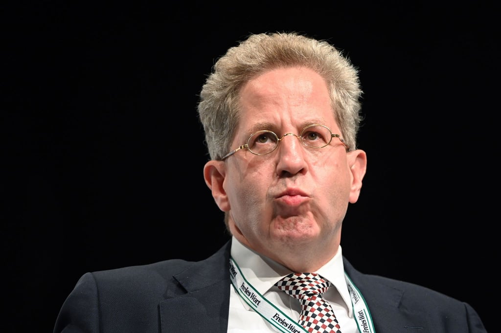 War nach mehreren umstrittenen Äußerungen 2018 als Präsident des Bundesamtes für Verfassungsschutz in den einstweiligen Ruhestand versetzt worden: Hans-Georg Maaßen.