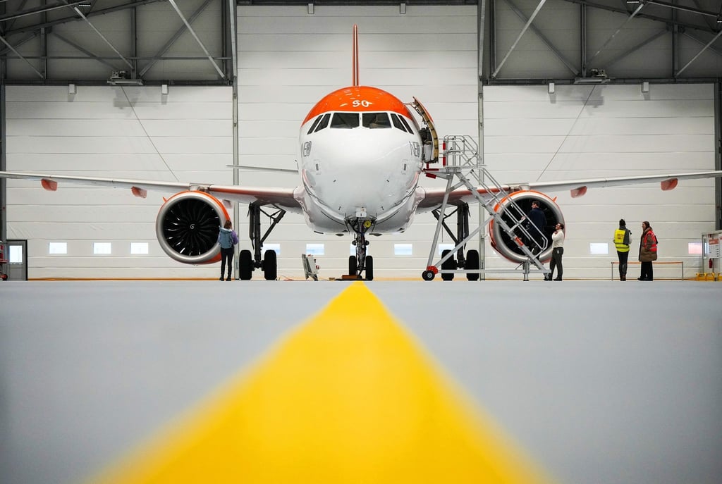 Ein Airbus A320 Neo im Hangar: Easyjet will wieder in die Gewinnzone fliegen.
