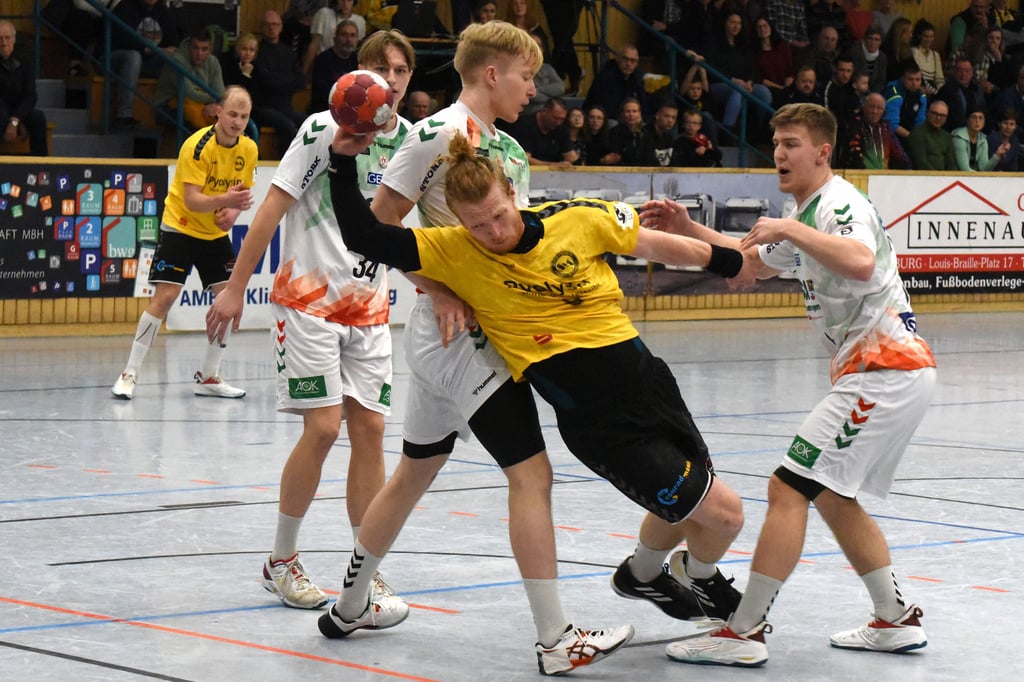 Niklas Friedrich und Anhalt Bernburg müssen am Sonntag bei Grün-Weiß Werder in die Erfolgsspur zurückfinden.