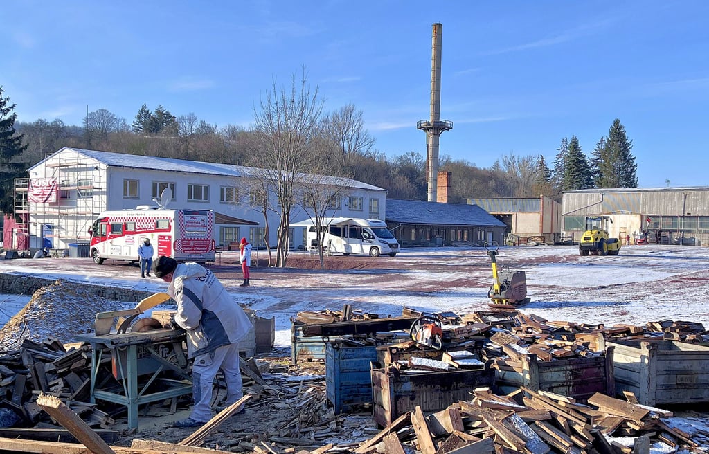 In den kommenden Wochen wird sich auf dem ehemaligen Industriegelände am Thalenser Sommerbad viel verändern.