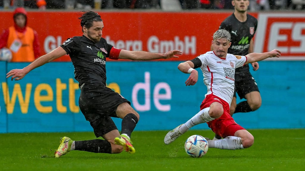 Voller Einsatz bei HFC-Kapitän Jonas Nietfeld im Abstiegskampf.