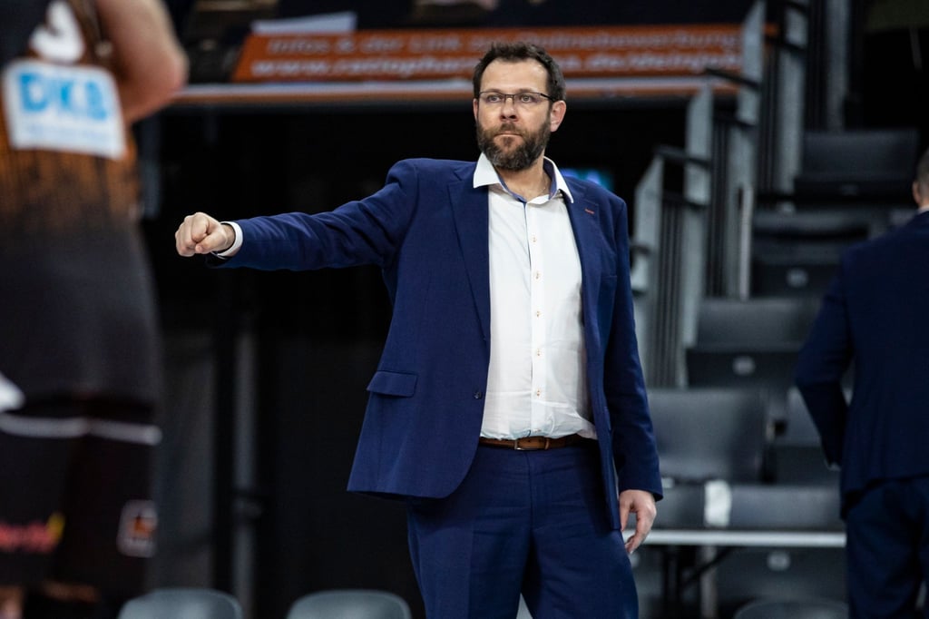 Cedric Enard, Trainer der BR Volleys.
