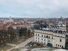 Panoramablick vom Gediminas-Turm auf die Altstadt von Vilnius. Im Vordergrund ist der Großfürstenpalast zu sehen.