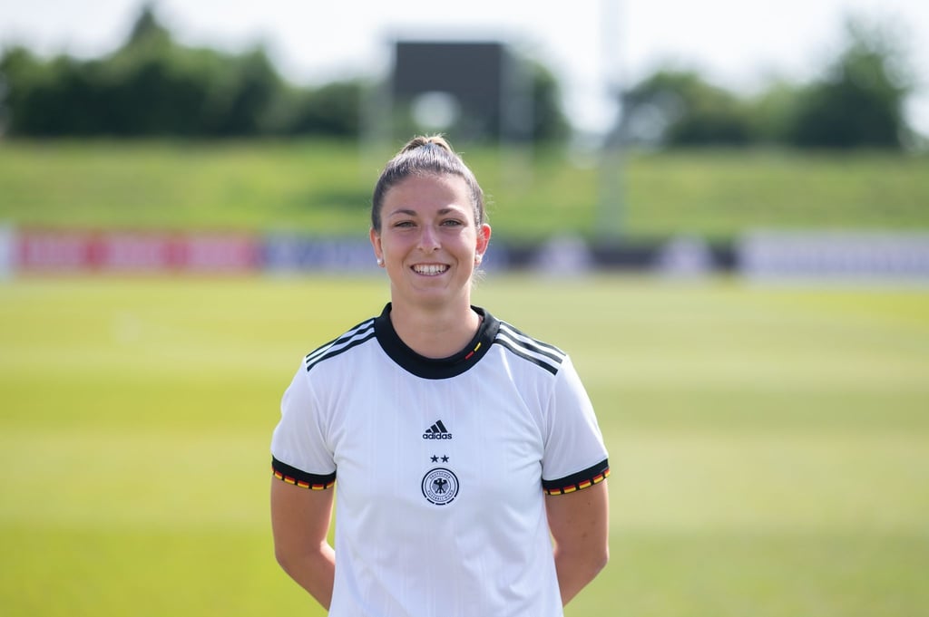Fußball: Nationalmannschaft, Frauen, EM 2022, Medientag: Chantal Hagel.
