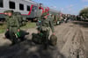 Russische Rekruten auf einem Bahnhof in Prudboi in der Region Wolgograd.