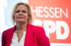 Bundesinnenministerin Nancy Faeser steht als Spitzenkandidatin der SPD für die hessische Landtagswahl am 8. Oktober bereit.