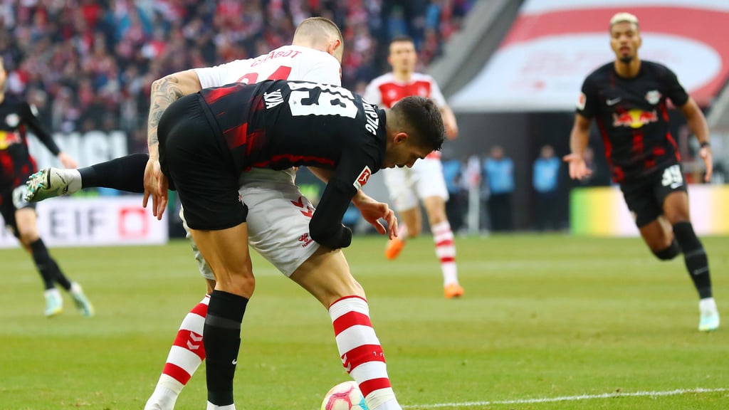 Kein Vorbeikommen gegen Ex-RBler Julian Chabot: Leipzigs Stürmer André Silva