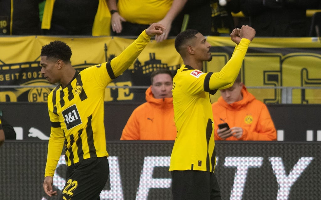 „Ich habe seit Tag eins darauf gewartet“, sagte Sébastien Haller (r) nach seinem Tor gegen Freiburg.