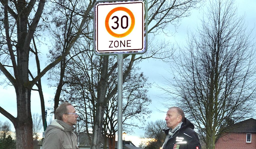 Auf allen Straßen, bis auf die „Leipziger Straße“, gilt in Dodendorf nun maximal 30 Stundenkilometer.