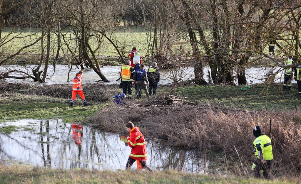 Ein Schlauchboot-Unfall auf der Lahn bei Dautphetal (Kreis Marburg-Biedenkopf) hatte am Wochenende eine größere Suchaktion ausgelöst.