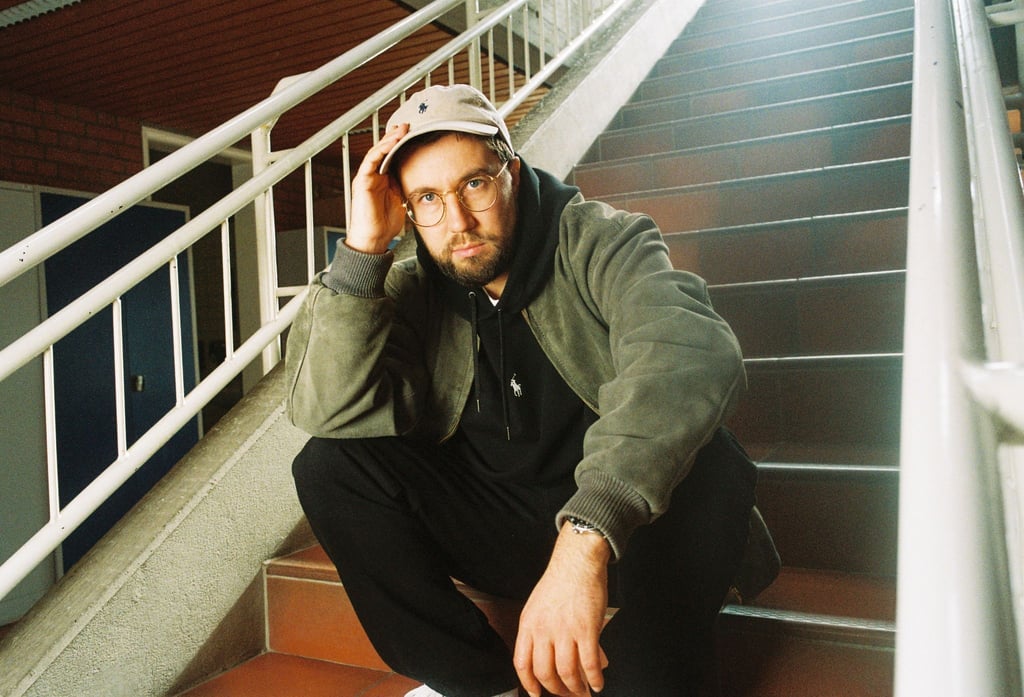 Rapper Prinz Pi drückt einem die unschöne Realität aufs Ohr.