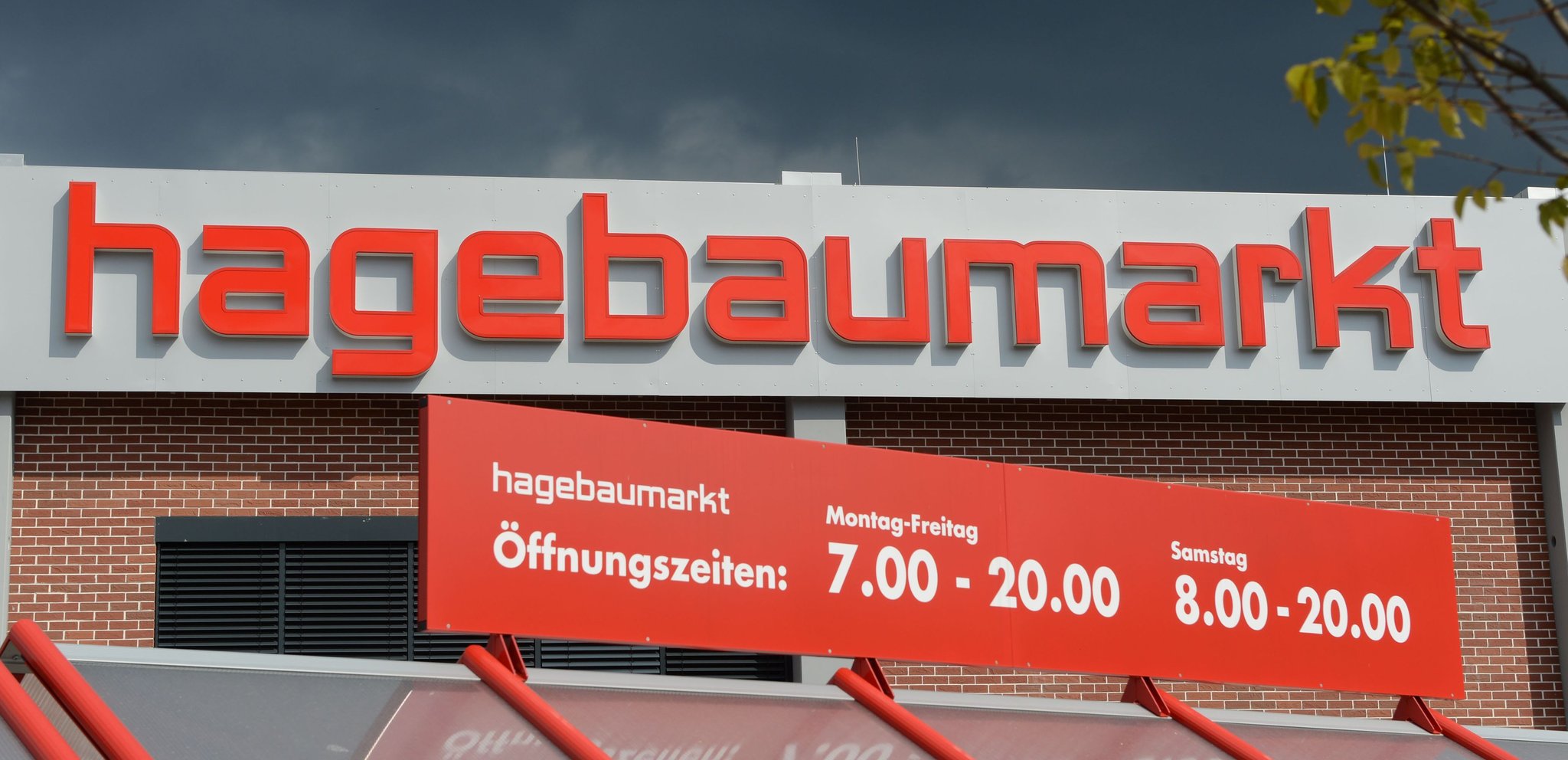 Aktionstag für Altmärker Stadt erteilt Genehmigung Hagebau in