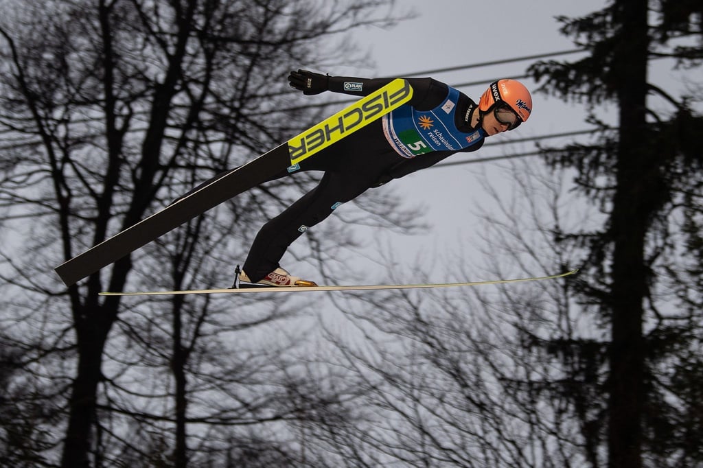 Karl Geiger kam als bester Deutscher in Willingen auf Platz fünf.