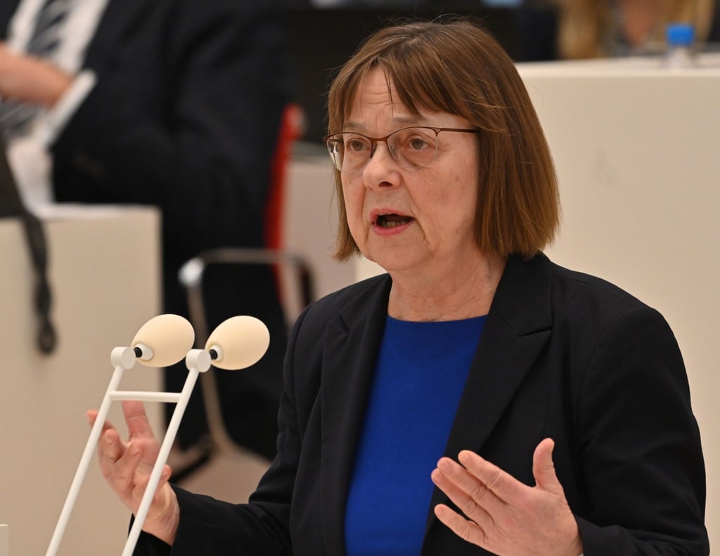 Ursula Nonnemacher (Bündnis90/Die Grünen) spricht.