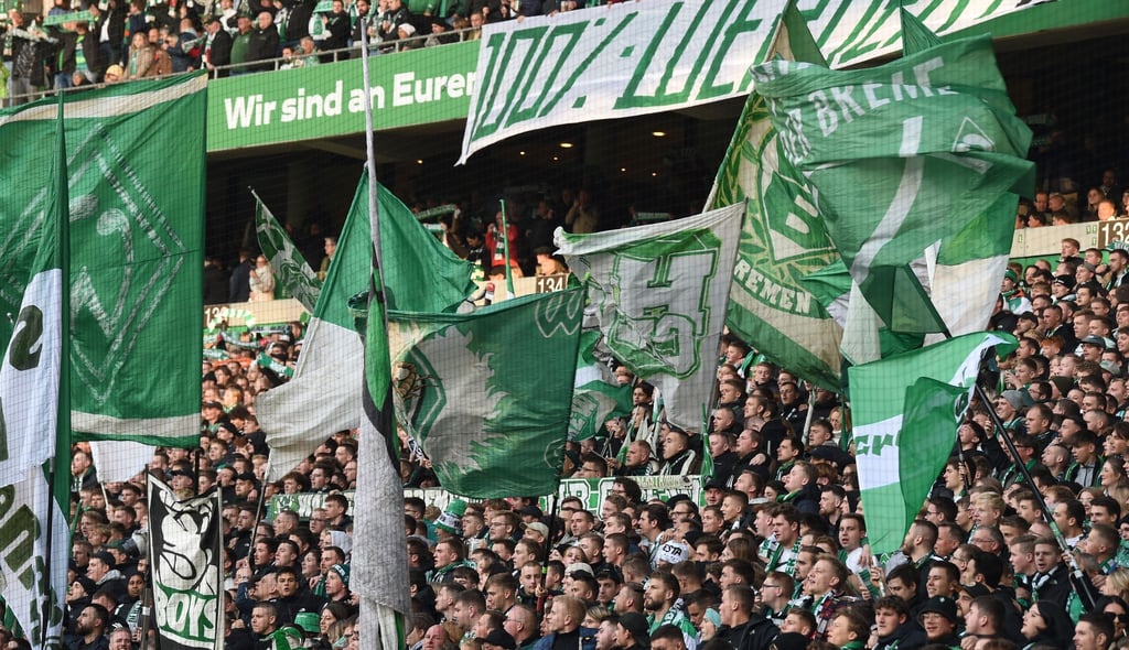 Die Fans von Werder vor Spielbeginn.