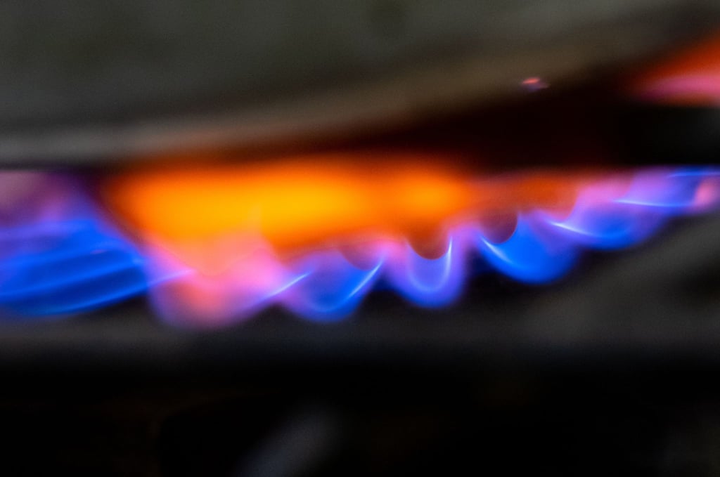 Gaspreise sinken - dafür steigen die Strompreise.