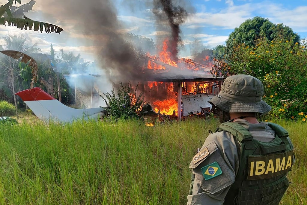 Die brasilianische Regierung geht gegen die Stellungen der illegalen Goldgräber vor.
