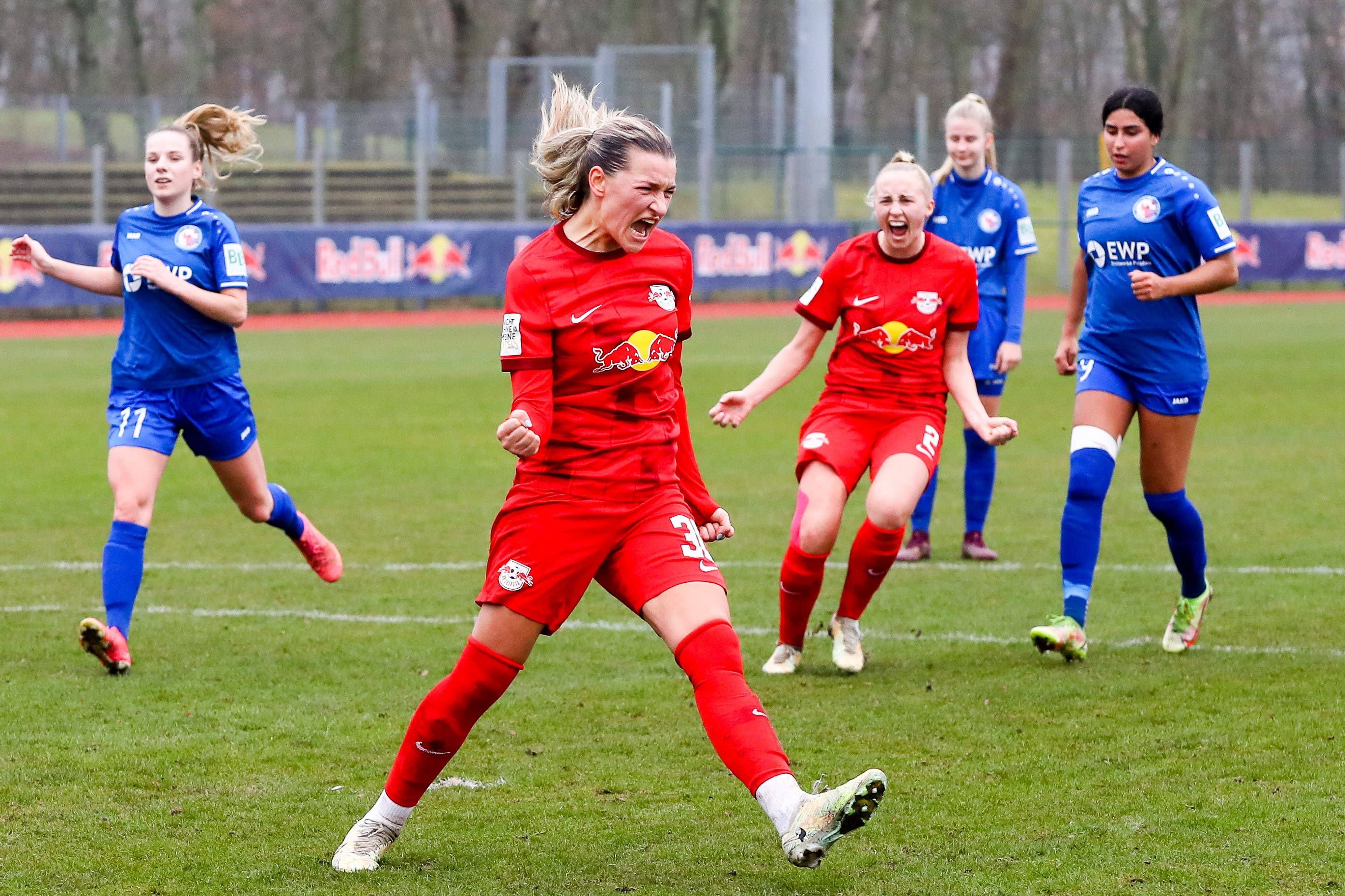 RB-Frauen Klar Auf Aufstiegskurs: 5:0-Sieg Gegen Turbine Potsdam II