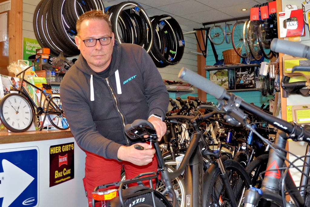 Michael Schließer ist seit 2019 der Inhaber eines Fahrradgeschäfts in Oschersleben.