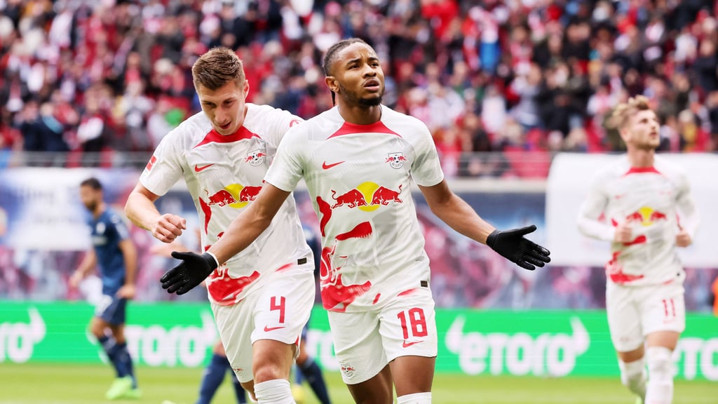Das RB-Duo Orban und Nkunku (r.).