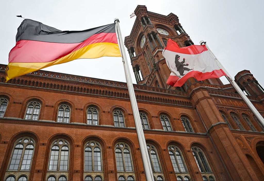 Das Rote Rathaus, Sitz der Regierenden Bürgermeisterin sowie des Senats von Berlin.