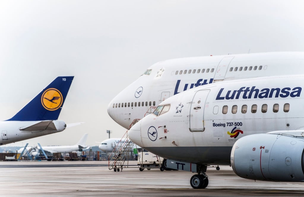 Wegen der gravierenden IT-Panne bei der Lufthansa leitet die Deutsche Flugsicherung Flugzeuge nicht mehr zum Flughafen Frankfurt.