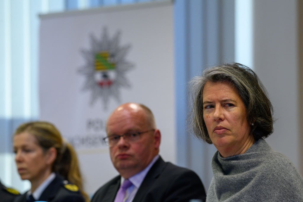 Sachsen-Anhalts Innenministerin Tamara Zieschang (CDU) nimmt an einer Pressekonferenz teil.
