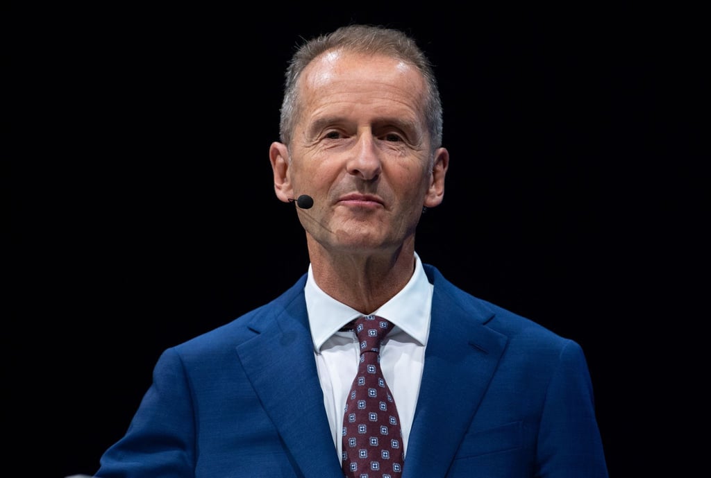 Der Aufsichtsrat des Chipkonzerns Infineon hat mit Ex-VW-Chef Herbert Diess einen neuen Vorsitzenden.