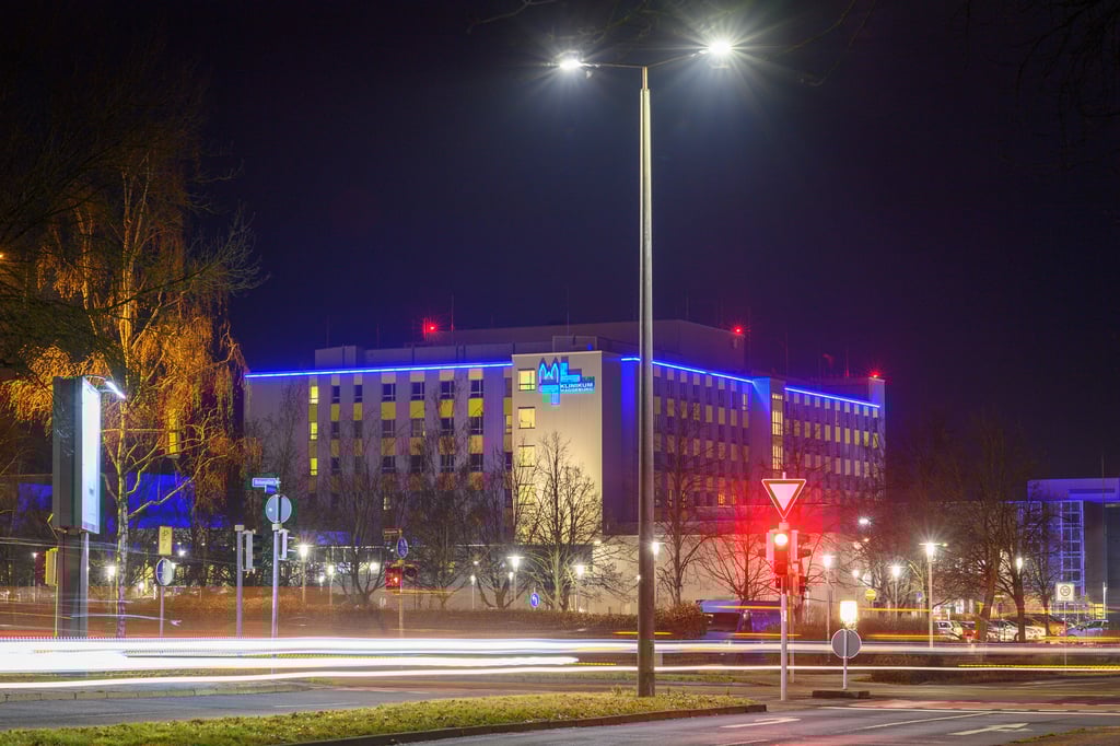 Das Klinikum Magdeburg ist – wie andere Krankenhäuser landauf, landab – wirtschaftlich in schweres Fahrwasser geraten.