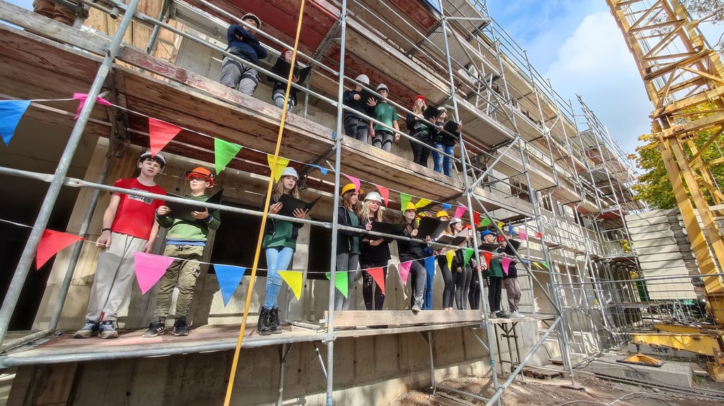 Im Oktober wurde Richtfest für den Anbau an der Freien Schule in Riestedt gefeiert.