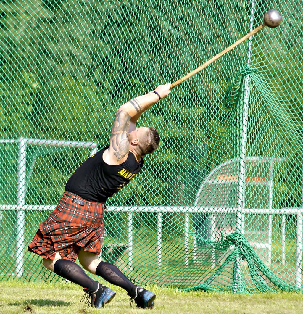 Wie Sieht Der Hammerkopf Beim Hammerwerfen Aus Highland Games in Coswig: Kräftemessen im Kilt - Schottischer Fünfkampf