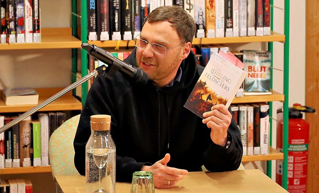 Gregor Timme, außerhalb Gardelegens besser bekannt unter seinem Pseudonym Greg Walters, las aus seinem Roman.