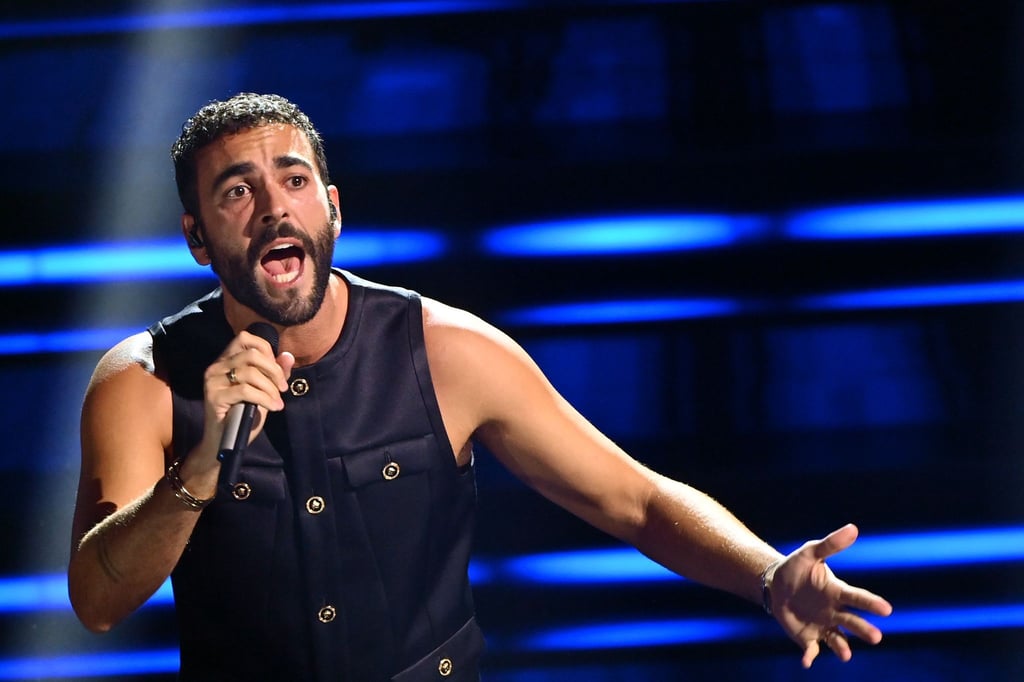 Marco Mengoni gewinnt das Musikfestival von Sanremo.