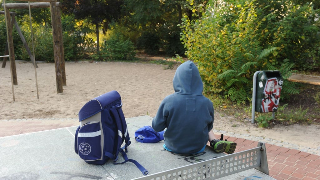 Die Bundesregierung will Kinder künftig besser bei der Bewältigung von psychosozialen Belastungen unterstützen.