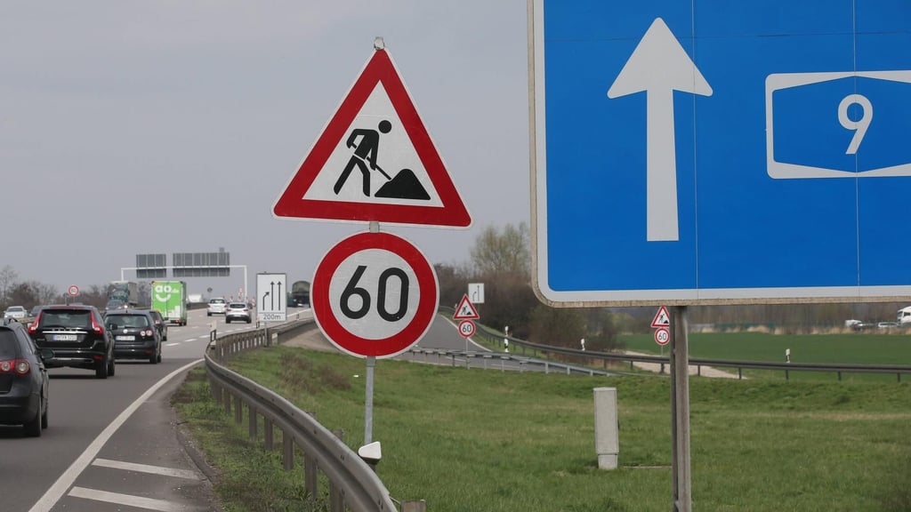 Ohne Staus wird es auf den Autobahnen in Sachsen-Anhalt auch 2023 nicht gehen. Zehn größere Vorhaben sind geplant.