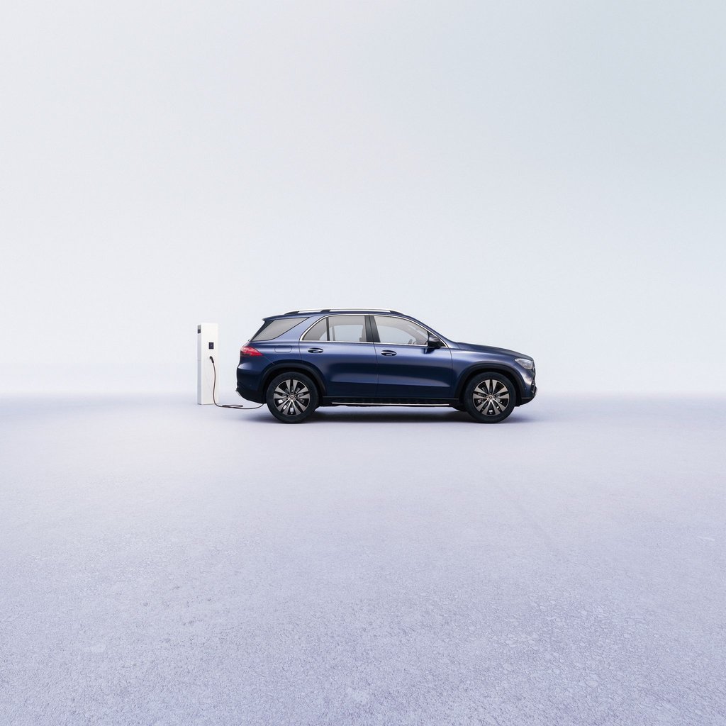 Aufgefrischtes SUV: Mercedes hat den GLE überarbeitet und dabei unter anderem auch alle Antriebe elektrifiziert.