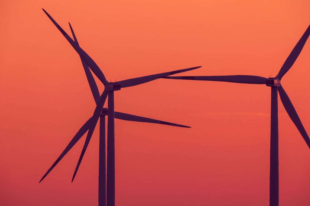 Durch mehr Strom aus Wind- und Solarkraft, hat die EU einer Untersuchung zufolge seit Ausbruch des russischen Angriffskrieges gegen die Ukraine zwölf Milliarden Euro für Gasimporte einsparen können.