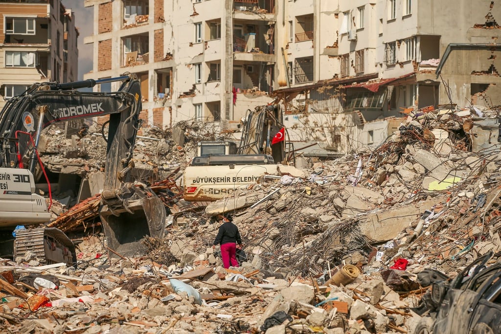 Die Erdbebenkatastrophe hatte am 6. Februar begonnen. Seitdem gab es türkischen Angaben zufolge mehr als 7000 Nachbeben.