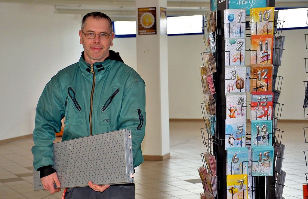 Michael Fels hat seinen Ballon-Shop in der Staßfurter Steinstraße ausgeräumt.