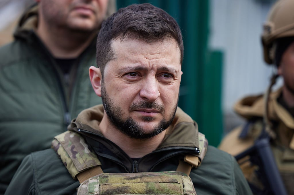 Der ukrainische Präsident Wolodymyr Selenskyj warnt im Hinblick auf mögliche Friedensverhandlungen vor Druck auf Kiew.