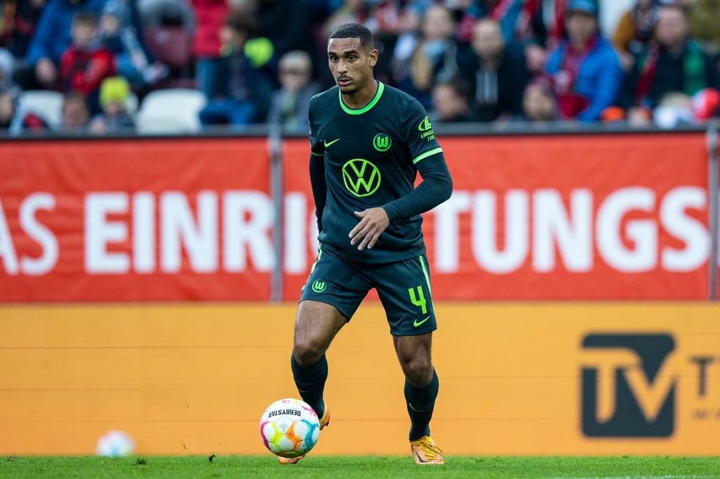 Wolfsburgs Maxence Lacroix in Aktion. Der Verteidiger soll bis zum Köln-Spiel wieder fit sein.