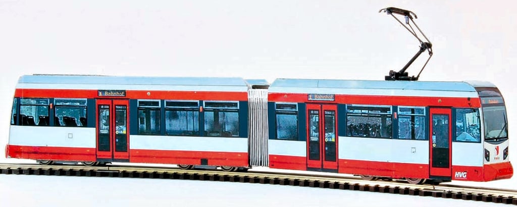 Der Halberstädter Leonliner, wenn der Kartonmodellbausatz zusammengebaut wurde.