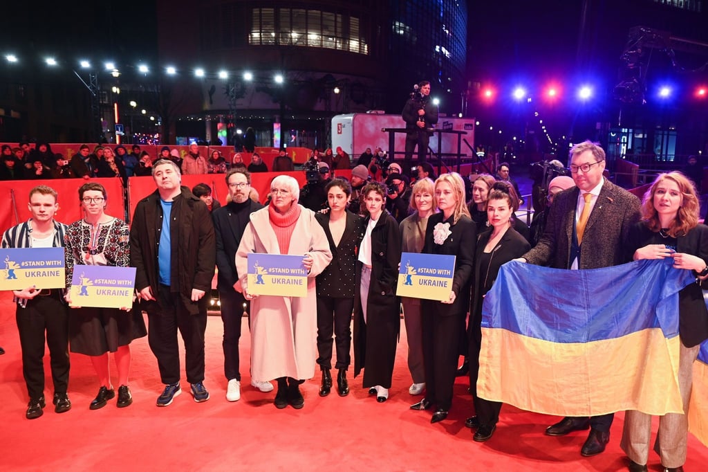 Festivals Auf dem rotem Teppich Berlinale in Solidarität mit Ukraine