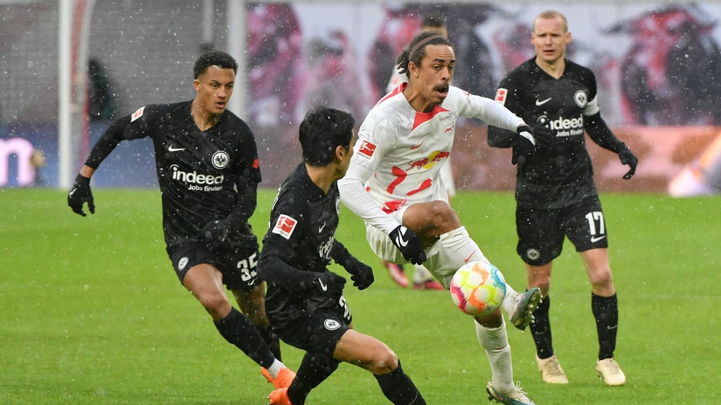 „Mit Ball hätten wir ein paar Szenen besser machen können – auch ich”, sagte Yussuf Poulsen zu seinem Einsatz gegen Frankfurt.