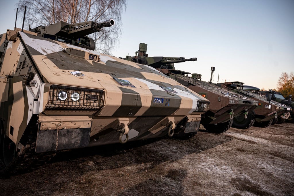 Ein Jahr nach der Ankündigung von 100 Milliarden Euro schweren Investitionen in die Bundeswehr blickt Deutschlands Rüstungsbranche optimistisch nach vorne.