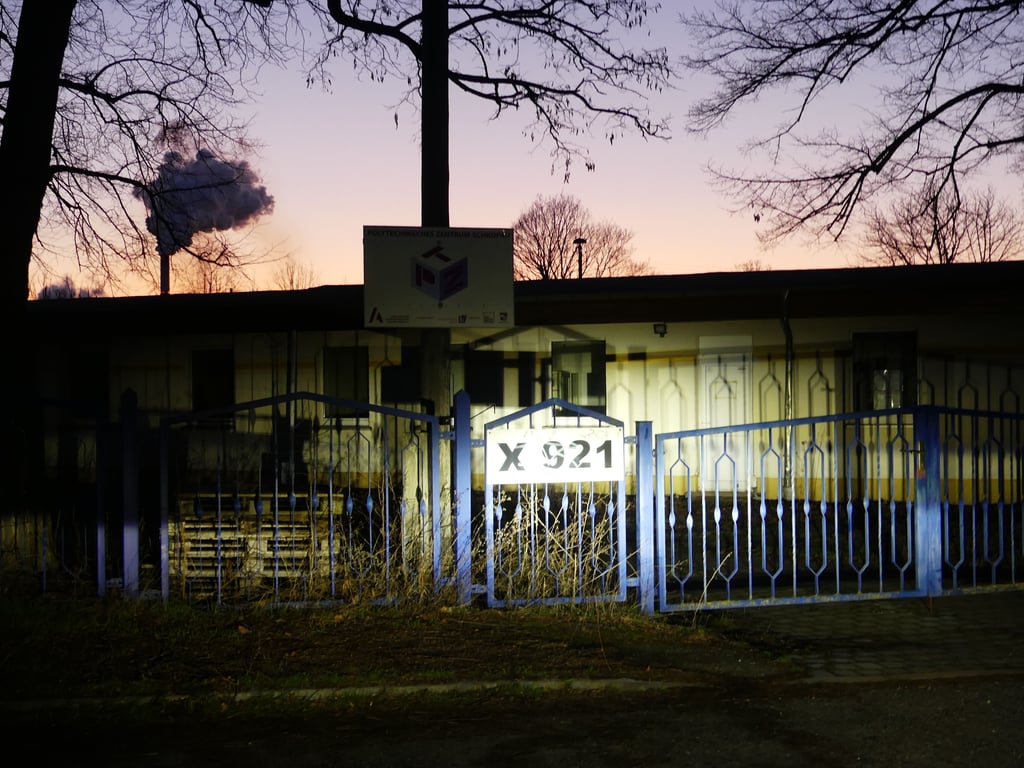 Der Barackenbau gehörte einst zu Buna, diente später als Kindergarten und Schulungszentrum. Nun könnte er Sammelunterkunft werden.