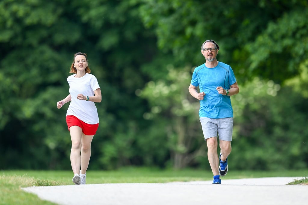 Regelmäßige Laufrunden tun unseren Zellkraftwerken, den Mitochondrien, gut.
