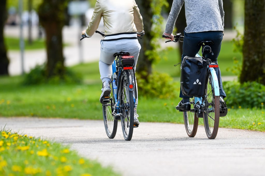 Vor der Fahrradsaison sind die Lager der Händler voll.