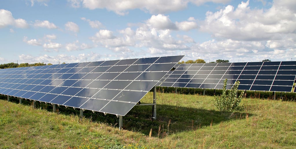 Ein Solarpark existiert bereits im Gewerbegebiet in Gerwisch. Jetzt soll eine weitere Photovoltaik-Anlagen in der Ortschaft errichtet werden.